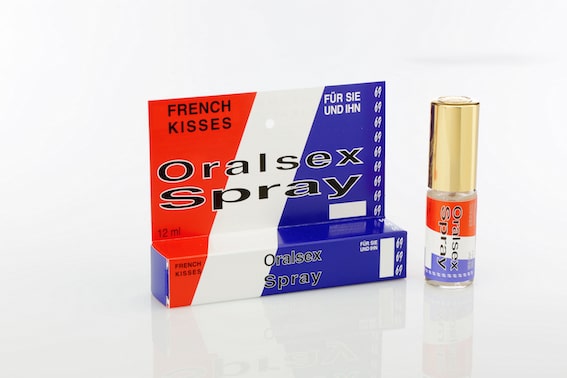 28 - French Kisses Oralsex